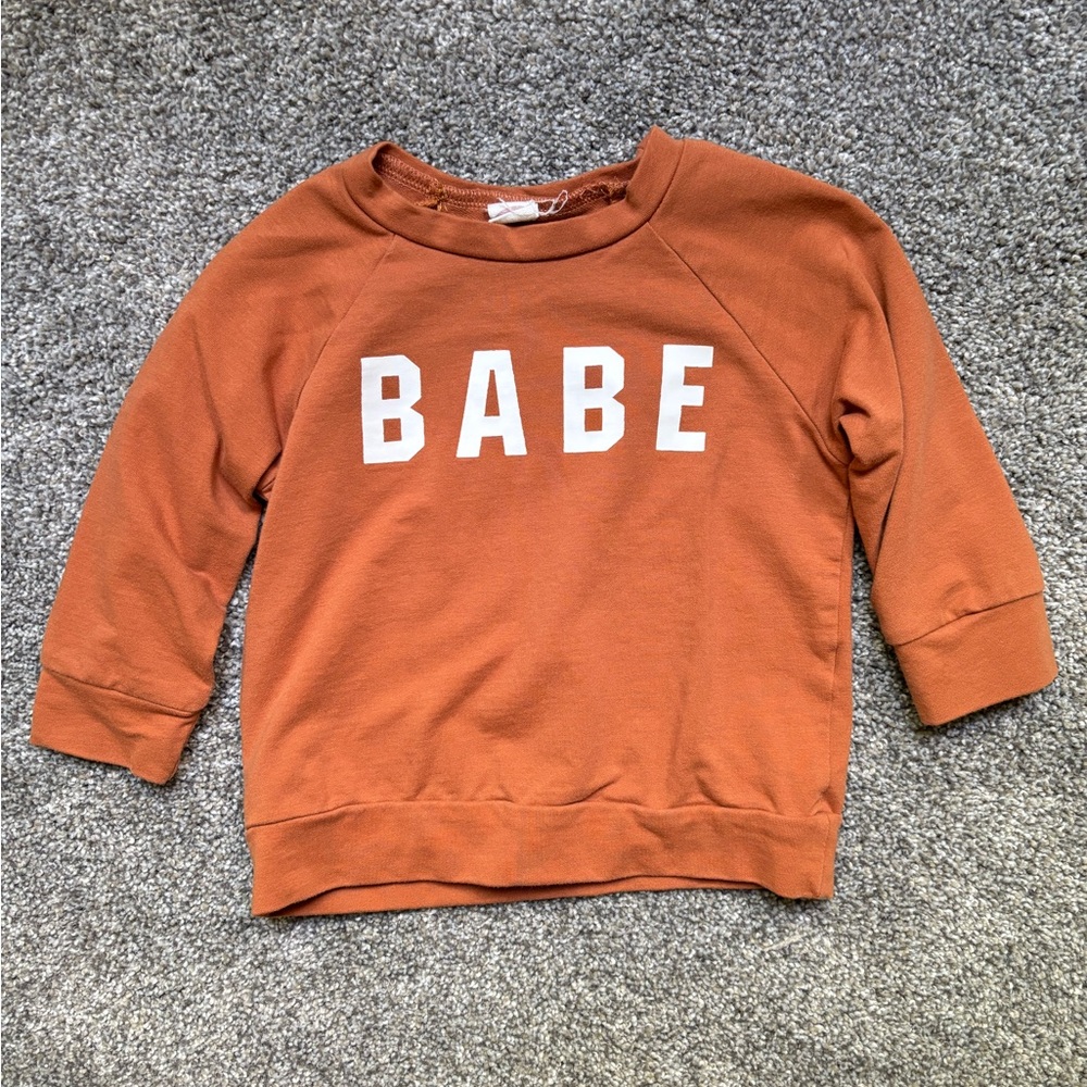 5/$15 18m Orange and White Casual Sweatshirt with Bold Print